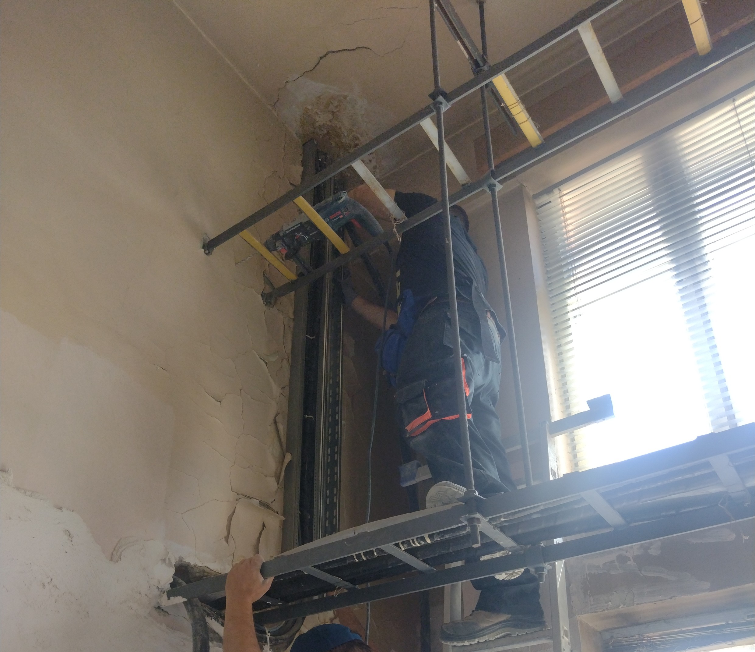 Instalații Electrice M-Network